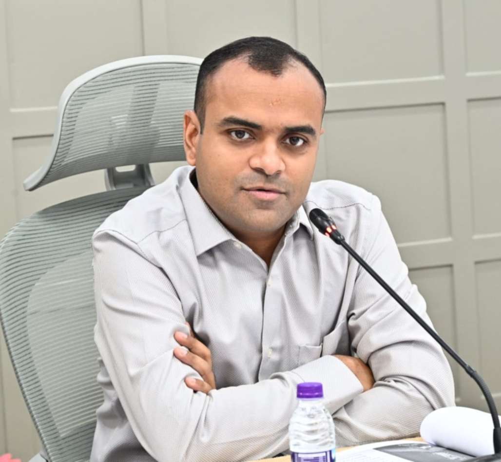 डीएम मयूर दीक्षित ने एसडीएम के दायित्वों में किए है बदलाव।