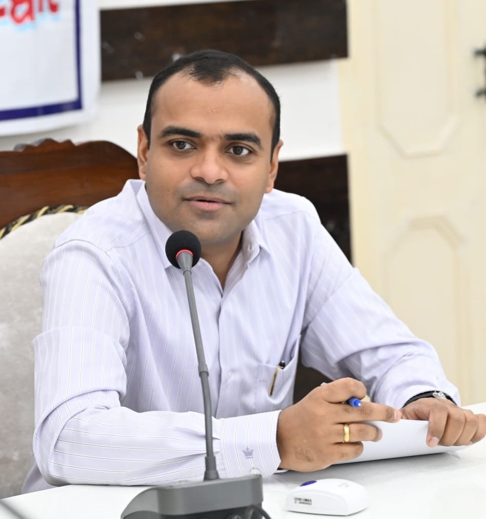 कांवड़ मेला-2026: जनपद हरिद्वार के सभी सरकारी, गैर-सरकारी विद्यालयों, उच्च शिक्षण संस्थानों, तकनीकी संस्थानों एवं आंगनबाड़ी केंद्रों में 30 जुलाई से 11 अगस्त 2026 तक अवकाश घोषित।